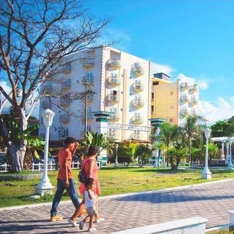 Hotel Art Deco Beach La Ceiba Esterno foto
