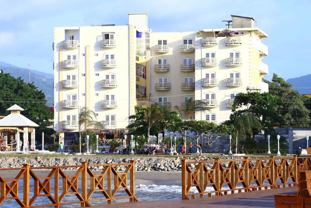Hotel Art Deco Beach La Ceiba Esterno foto