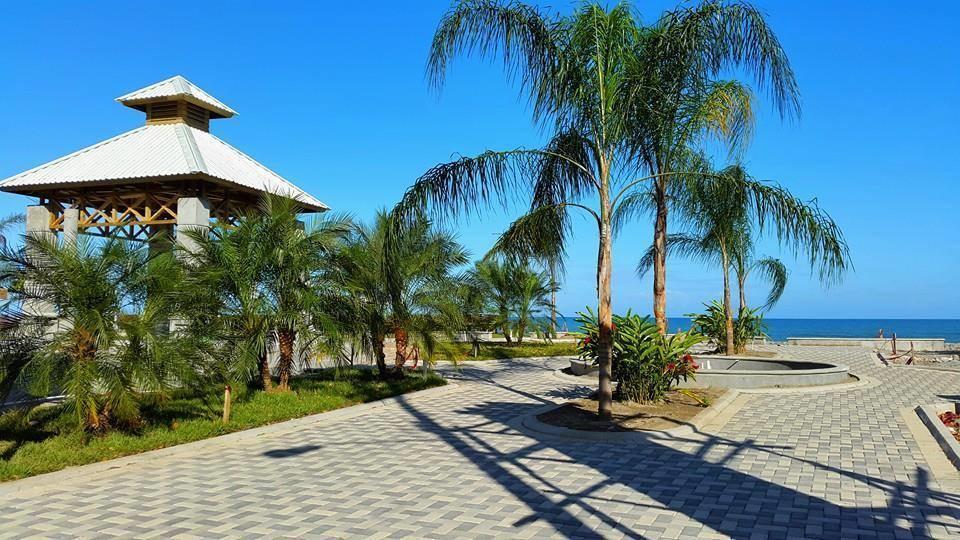 Hotel Art Deco Beach La Ceiba Esterno foto